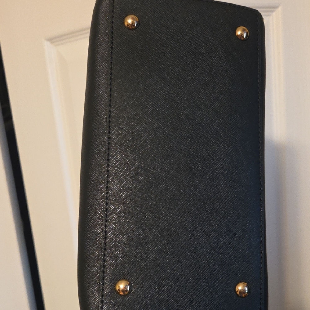 Michael Kors Black Saffiano Leather Satchel Excellent Condition - Picture 4 of 9